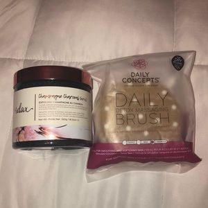 champagne charcoal scrub and massaging brush